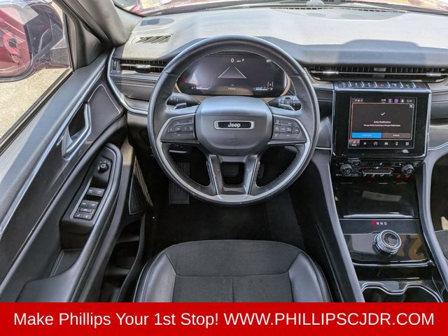 Certified 2021 Jeep Grand Cherokee L Laredo AWD/4WD image 15