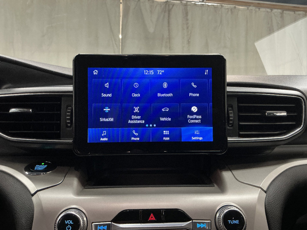 Used 2021 Ford Explorer XLT w/ Equipment Group 202A AWD/4WD image 16
