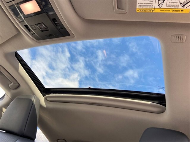 Used 2022 Lexus RX 350 AWD w/ Premium Package image 15