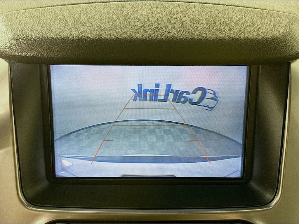 Used 2018 Chevrolet Suburban Premier image 17