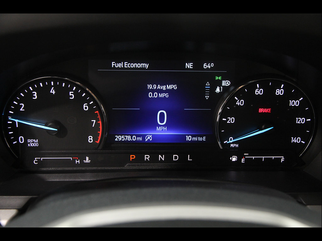 Used 2023 Ford Explorer XLT w/ Equipment Group 202A AWD/4WD image 9