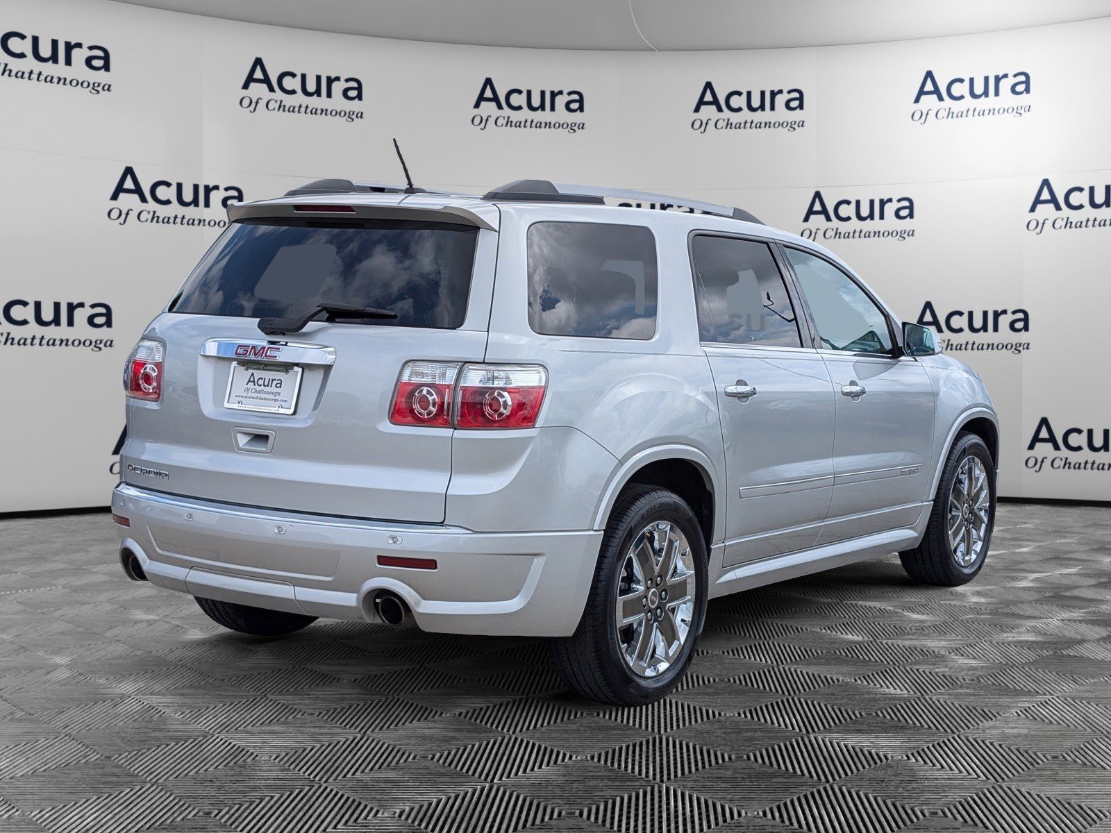 Used 2011 GMC Acadia Denali FWD image 5
