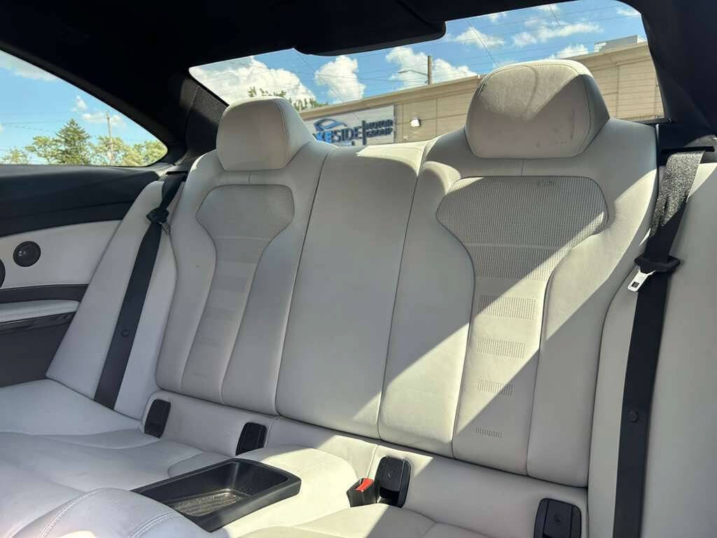 Used 2015 BMW M4 Coupe RWD image 17