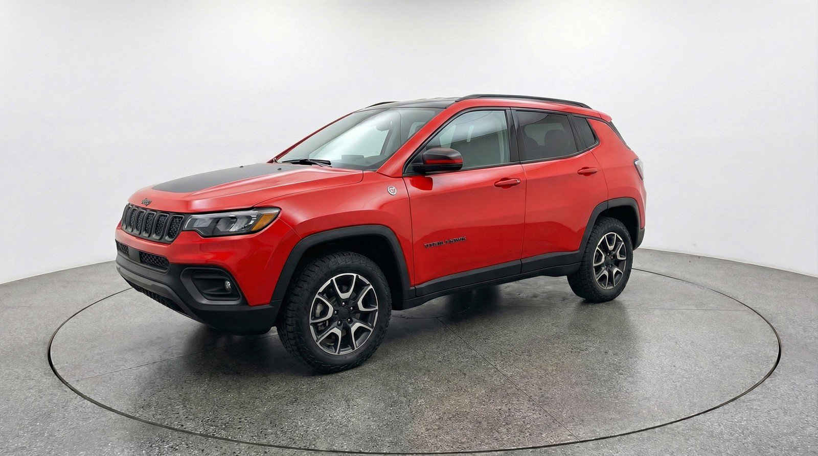 Used 2025 Jeep Compass Trailhawk image 3