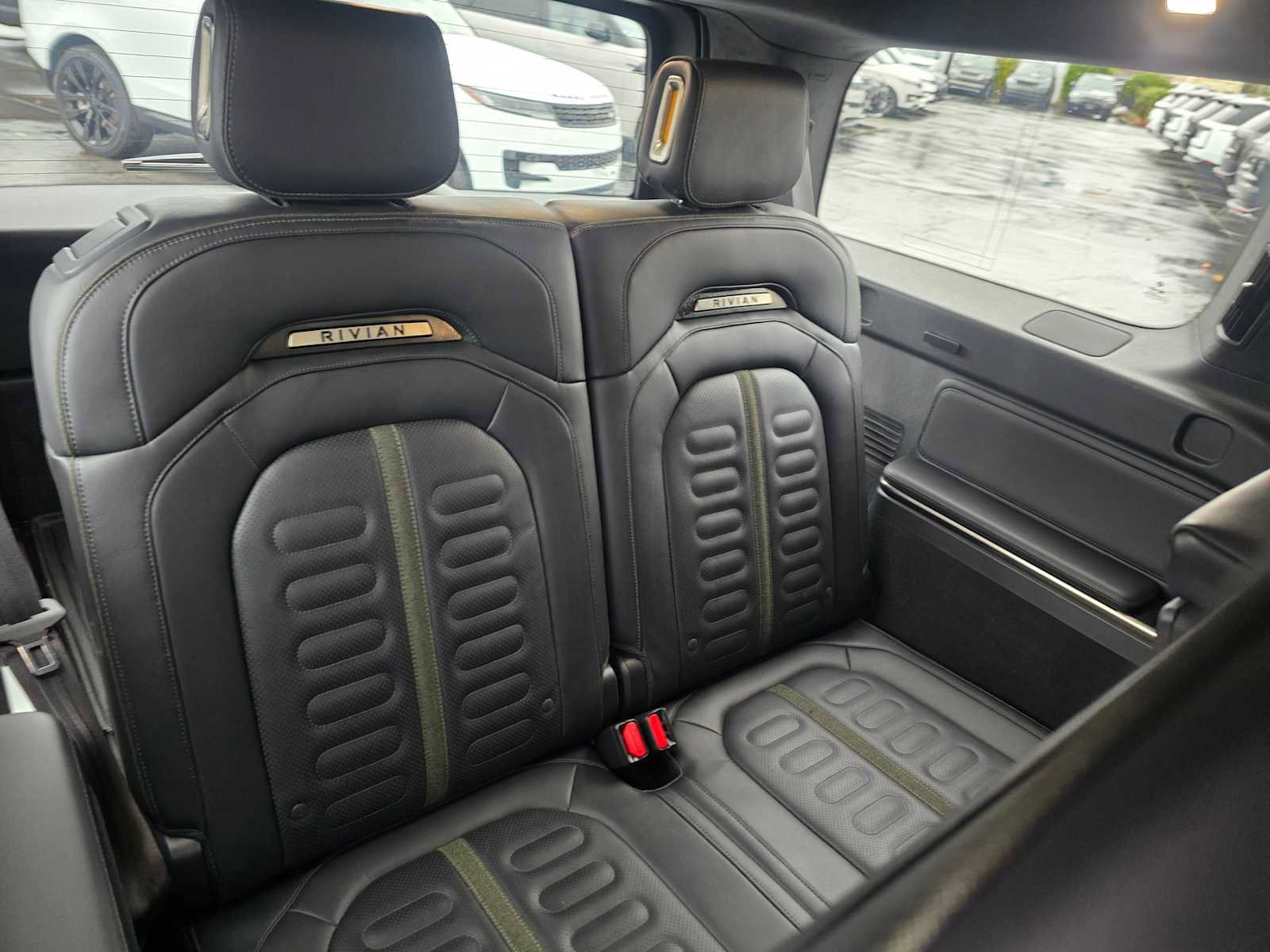 Used 2023 Rivian R1S Adventure image 16