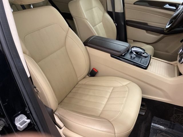 Used 2017 Mercedes-Benz GLE 350 4MATIC w/ Premium 1 Package image 41