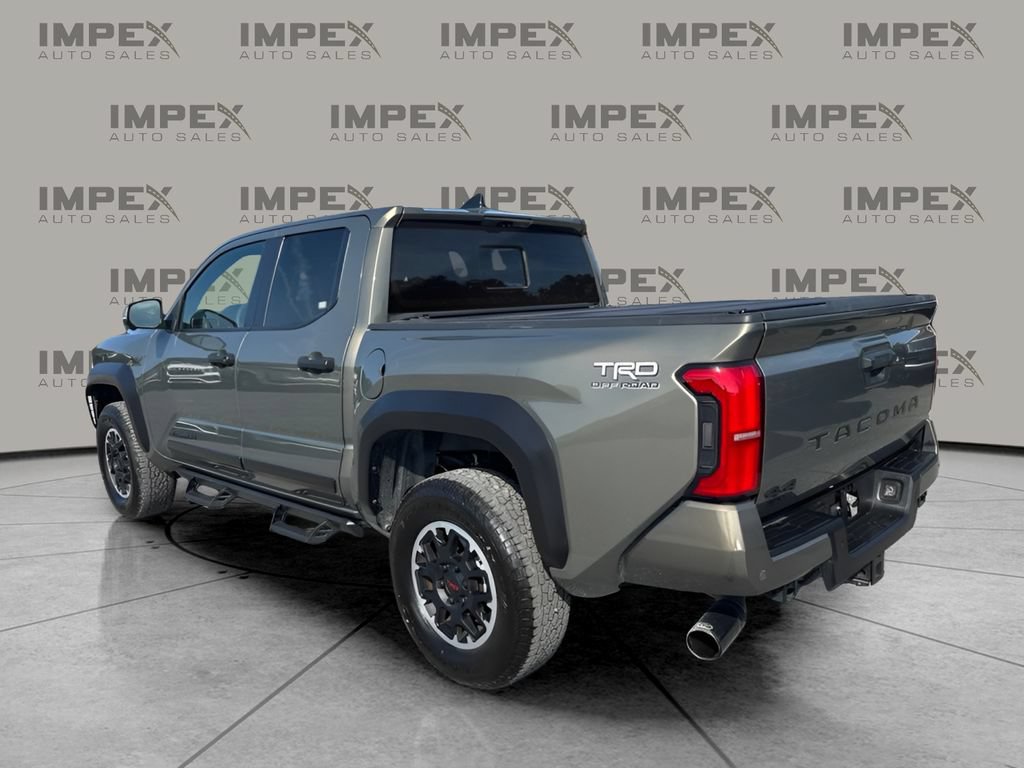 Used 2024 Toyota Tacoma TRD Off-Road w/ TRD Off Road Premium Package AWD/4WD image 3