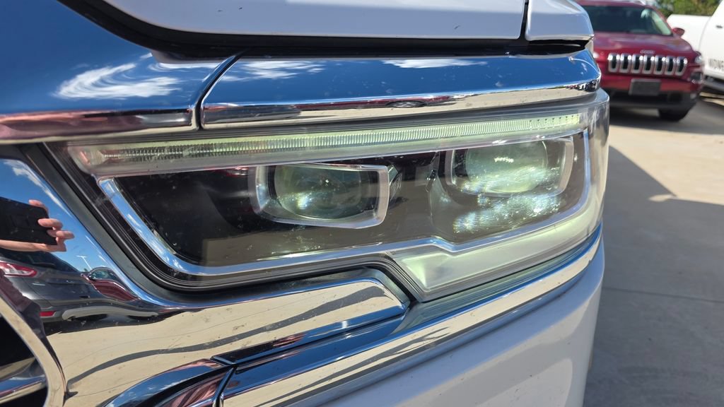 Used 2022 RAM 1500 Limited AWD/4WD image 9