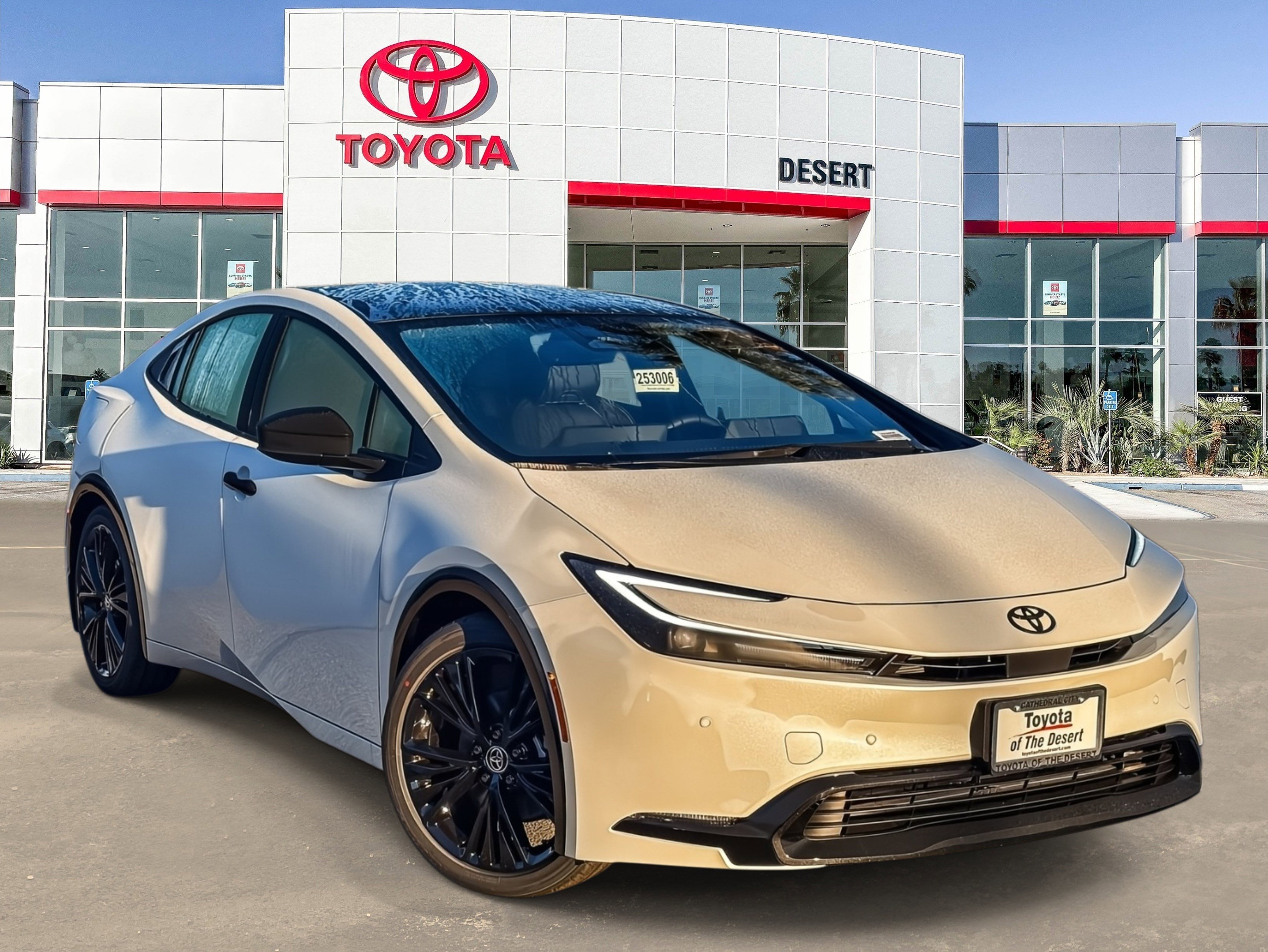 New 2026 Toyota Prius Plug-In Hybrid image 1