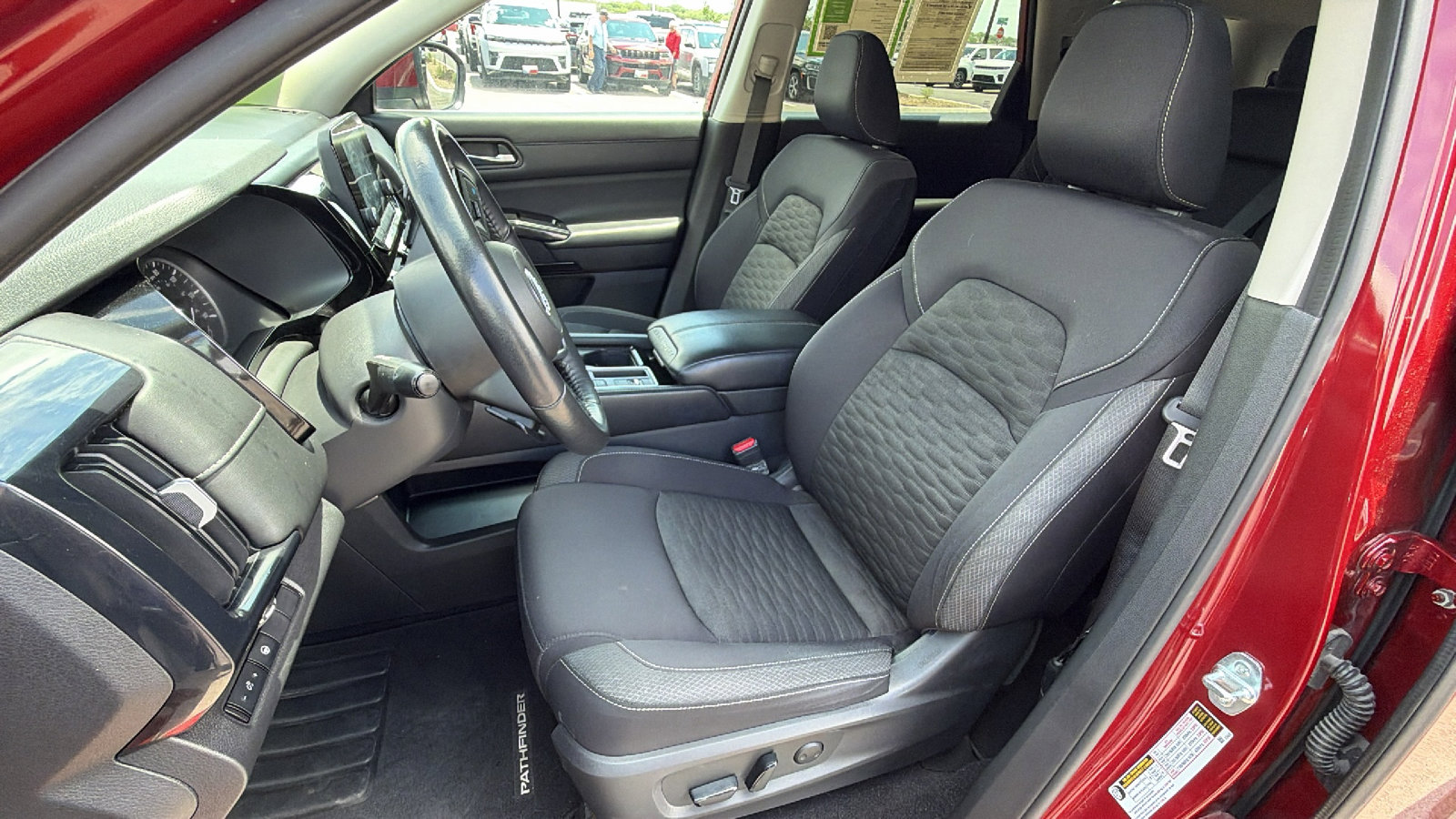 Used 2022 Nissan Pathfinder SV w/ SV Black Package FWD image 13