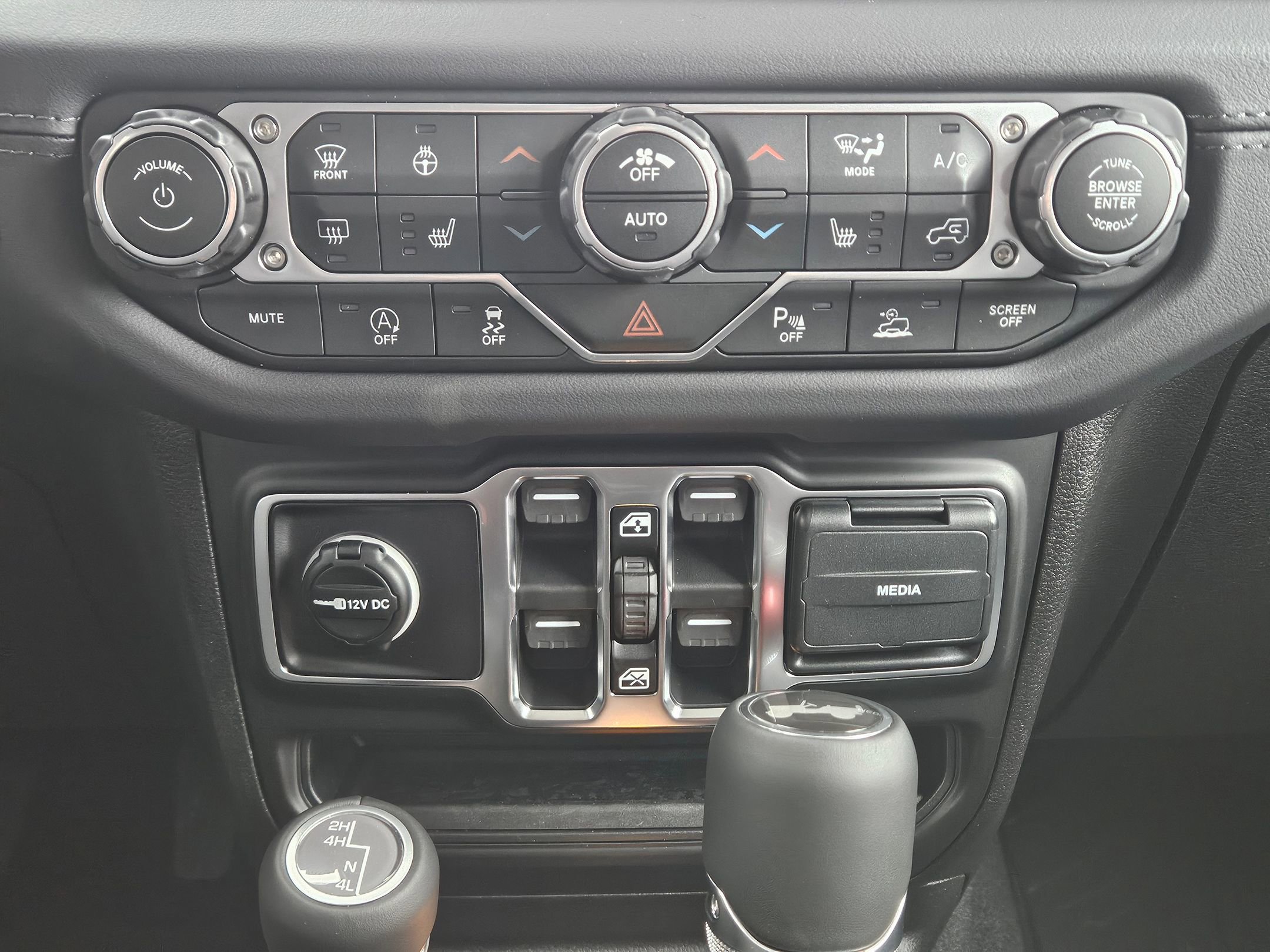 New 2026 Jeep Wrangler Sahara image 12