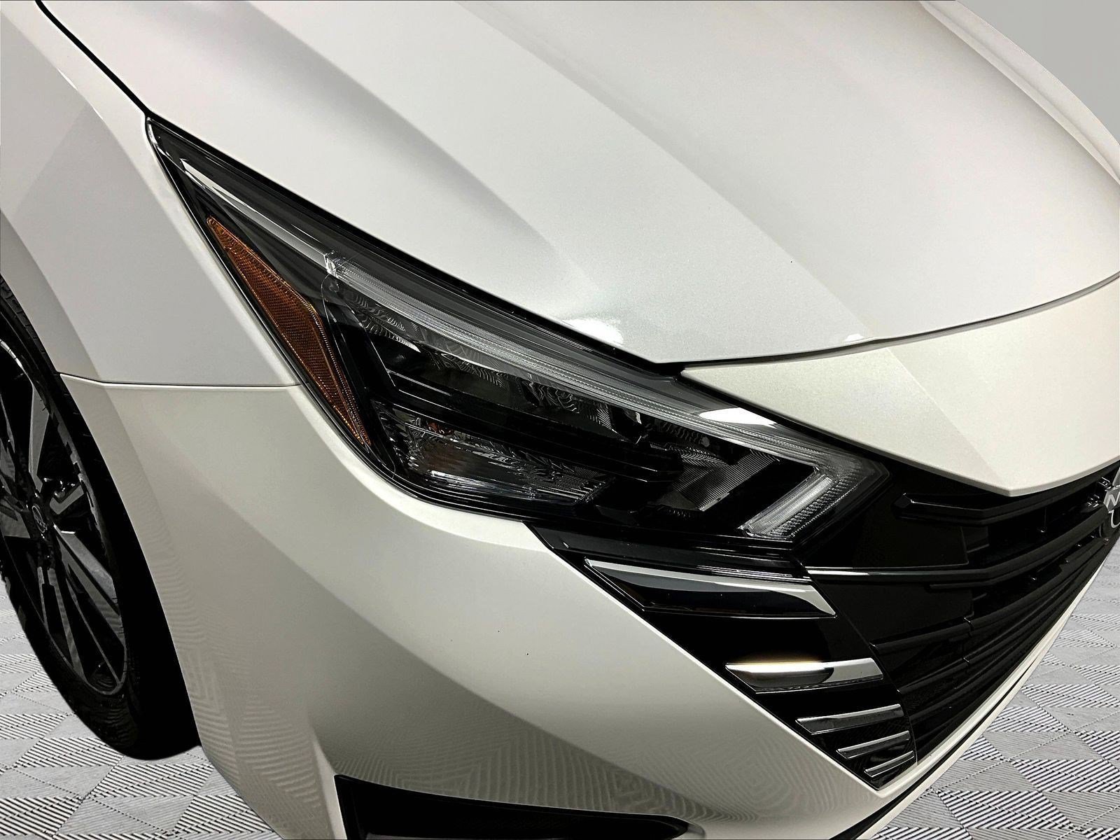 Certified 2025 Nissan Versa SV w/ Trunk Package FWD image 31
