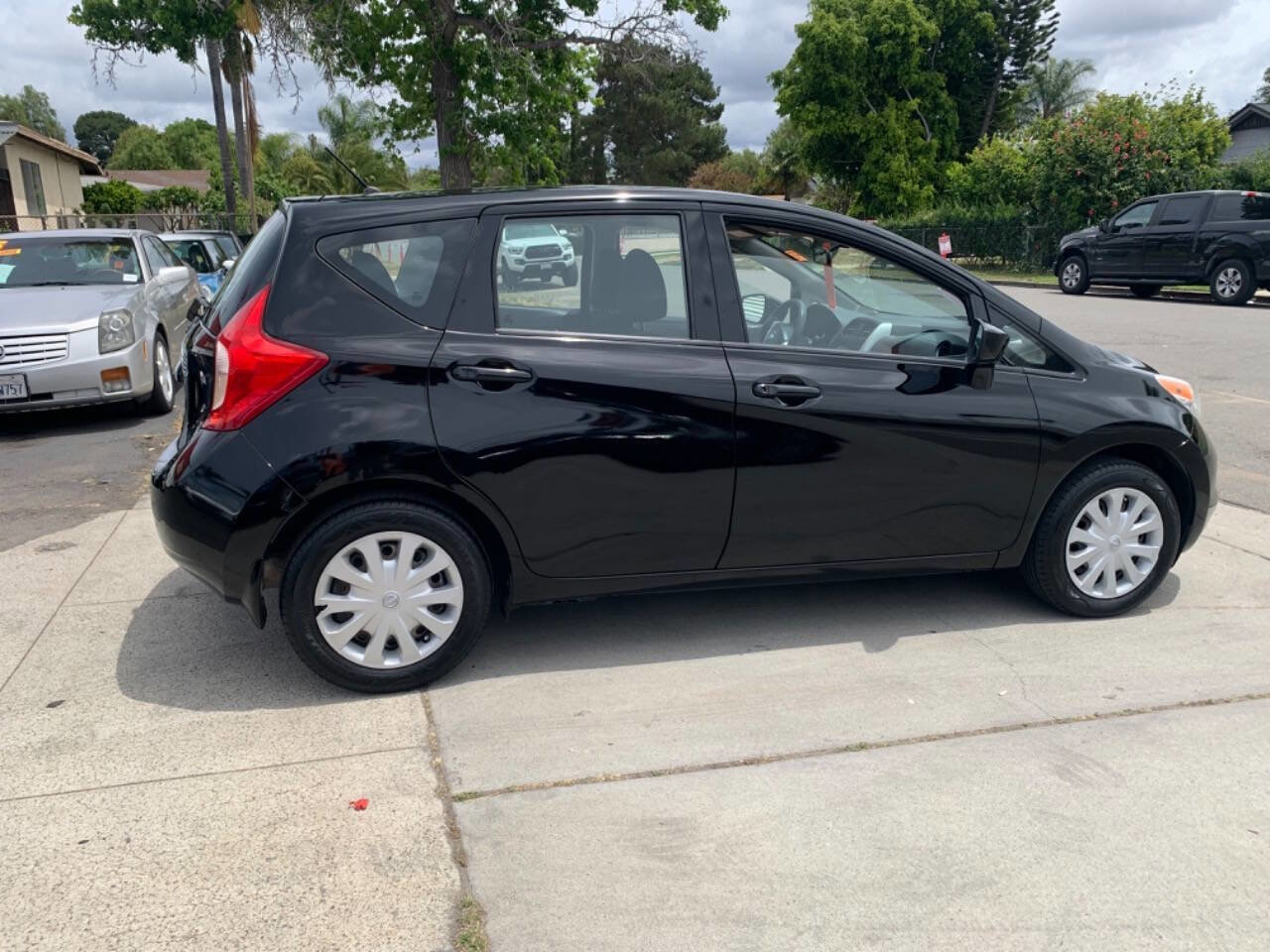 Used 2015 Nissan Versa Note S FWD image 7