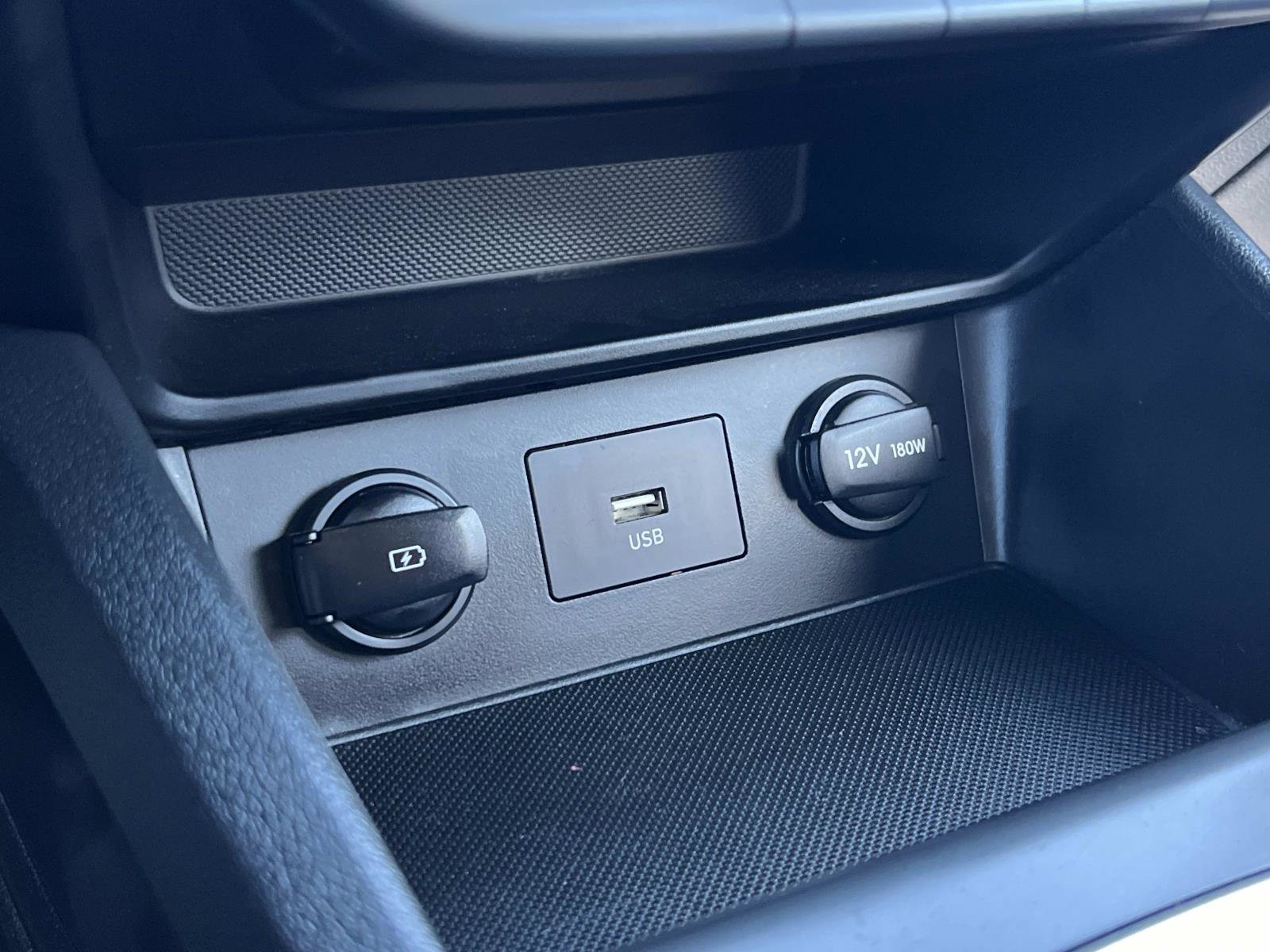 Used 2023 Hyundai Kona SEL image 16