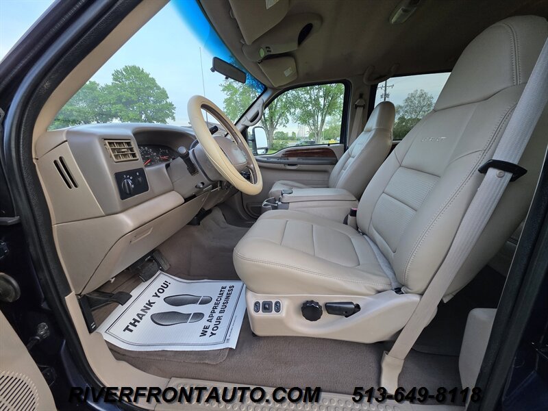 Used 2001 Ford F350 Lariat AWD/4WD image 2