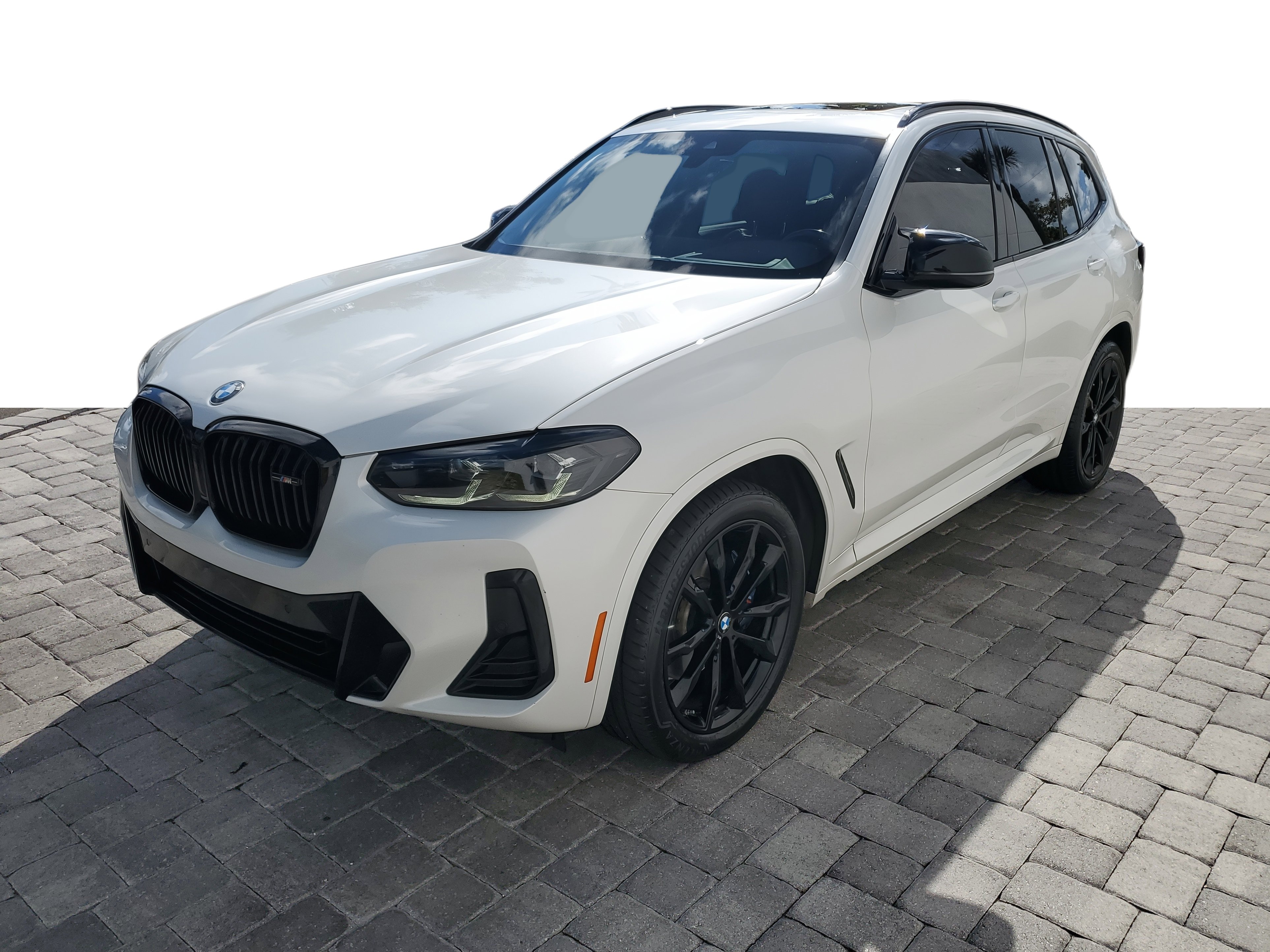 Used 2023 BMW X3 M40i w/ Premium Package image 3