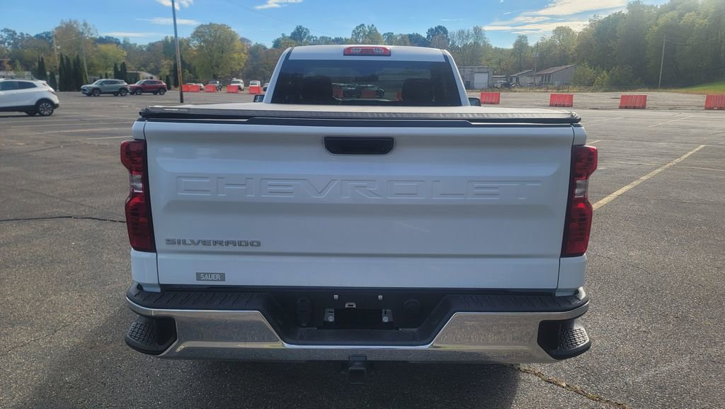 Used 2025 Chevrolet Silverado 1500 W/T w/ WT Value Package image 10
