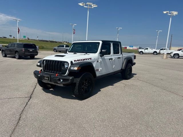 Used 2023 Jeep Gladiator Mojave w/ Trailer Tow Package AWD/4WD video 1