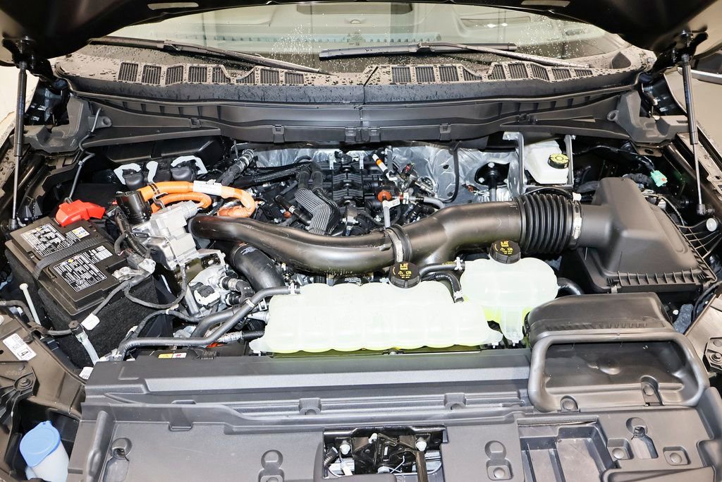 New 2025 Ford F150 Platinum w/ Equipment Group 703A Plus image 38