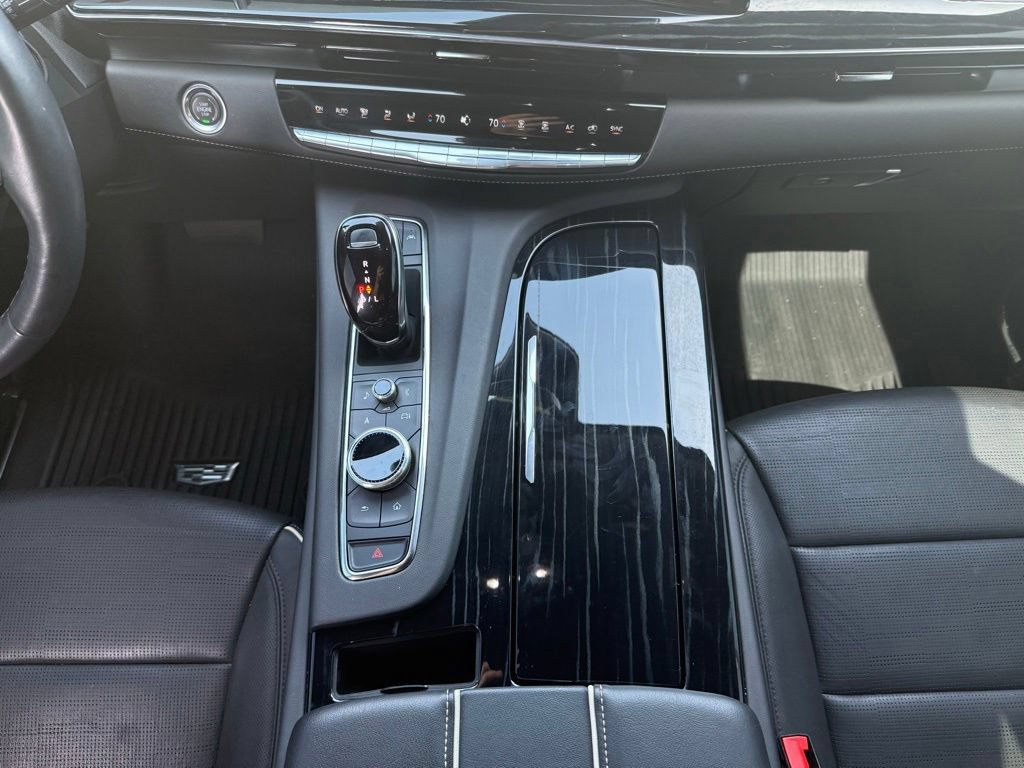 Certified 2024 Cadillac Escalade Sport w/ Touring Package AWD/4WD image 25