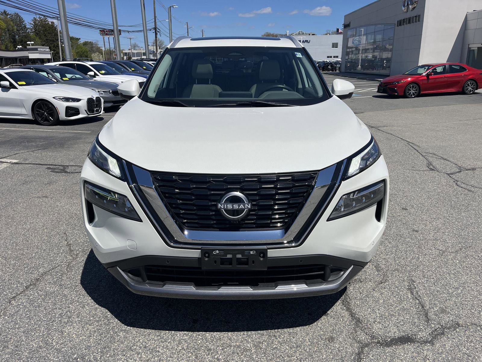 Used 2023 Nissan Rogue SL w/ SL Premium Package AWD/4WD image 8