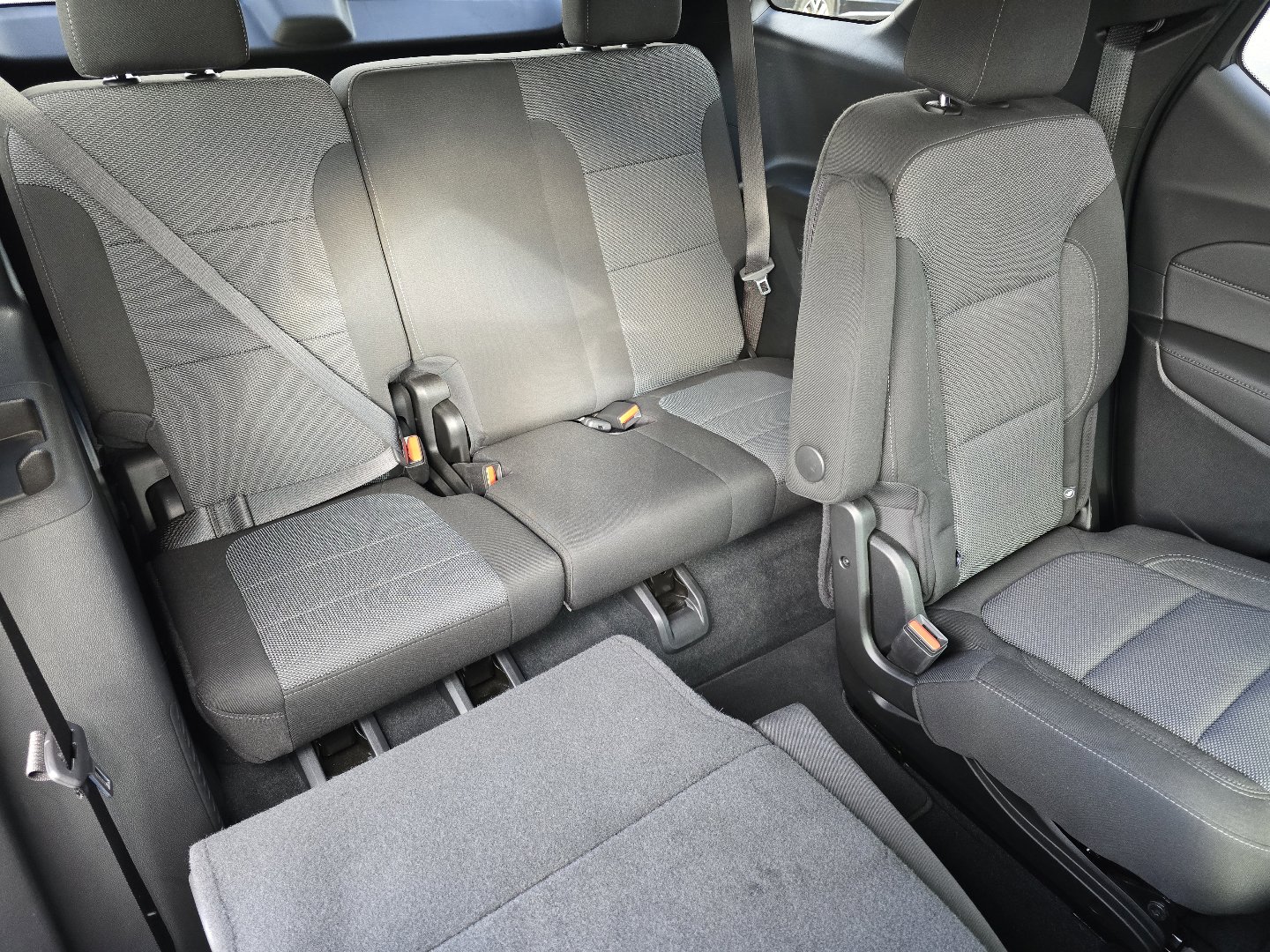 Used 2023 Chevrolet Traverse LT image 29