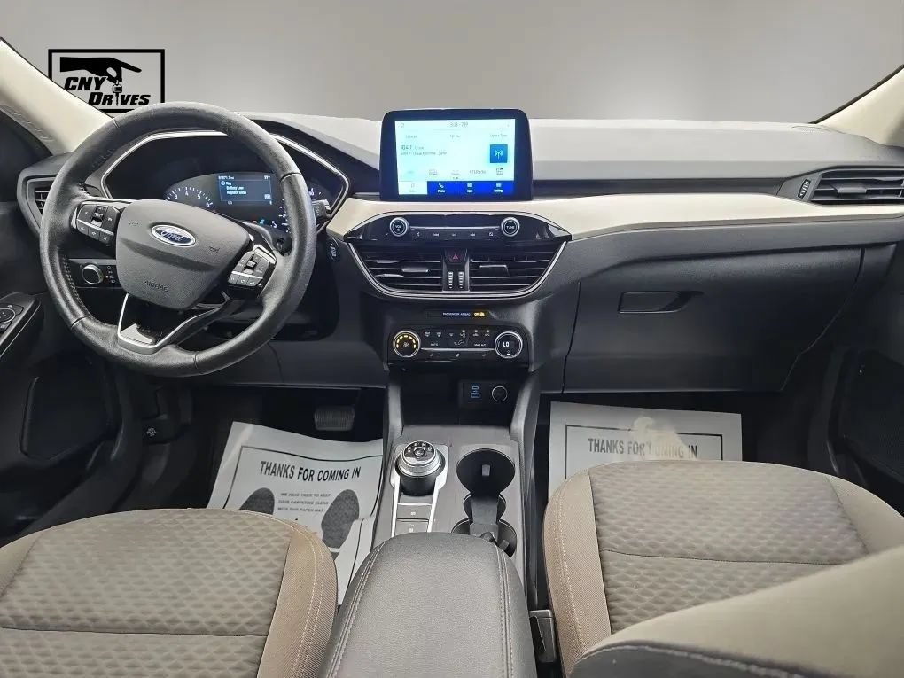 Used 2021 Ford Escape SE w/ Cold Weather Package AWD/4WD image 14