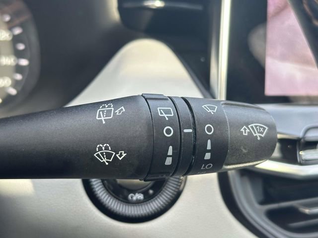 Certified 2022 Jeep Compass Limited w/ Sun and Sound Group image 38