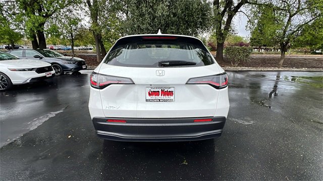 New 2025 Honda HR-V LX image 5