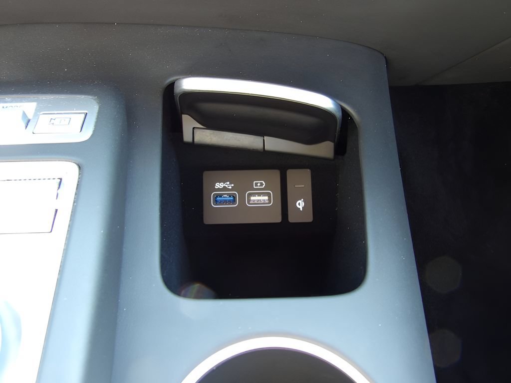 Used 2025 Genesis GV70 2.5T AWD/4WD image 36