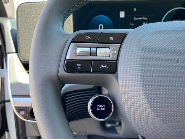 Used 2025 Hyundai Ioniq 5 SEL image 17