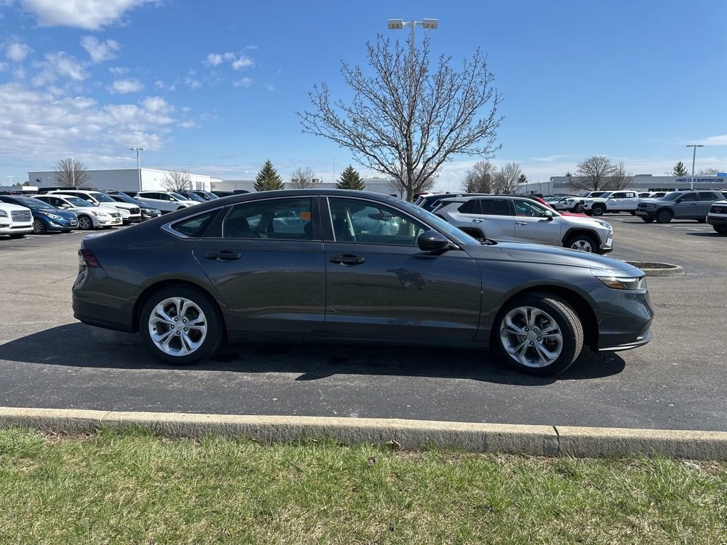 Used 2025 Honda Accord LX image 11