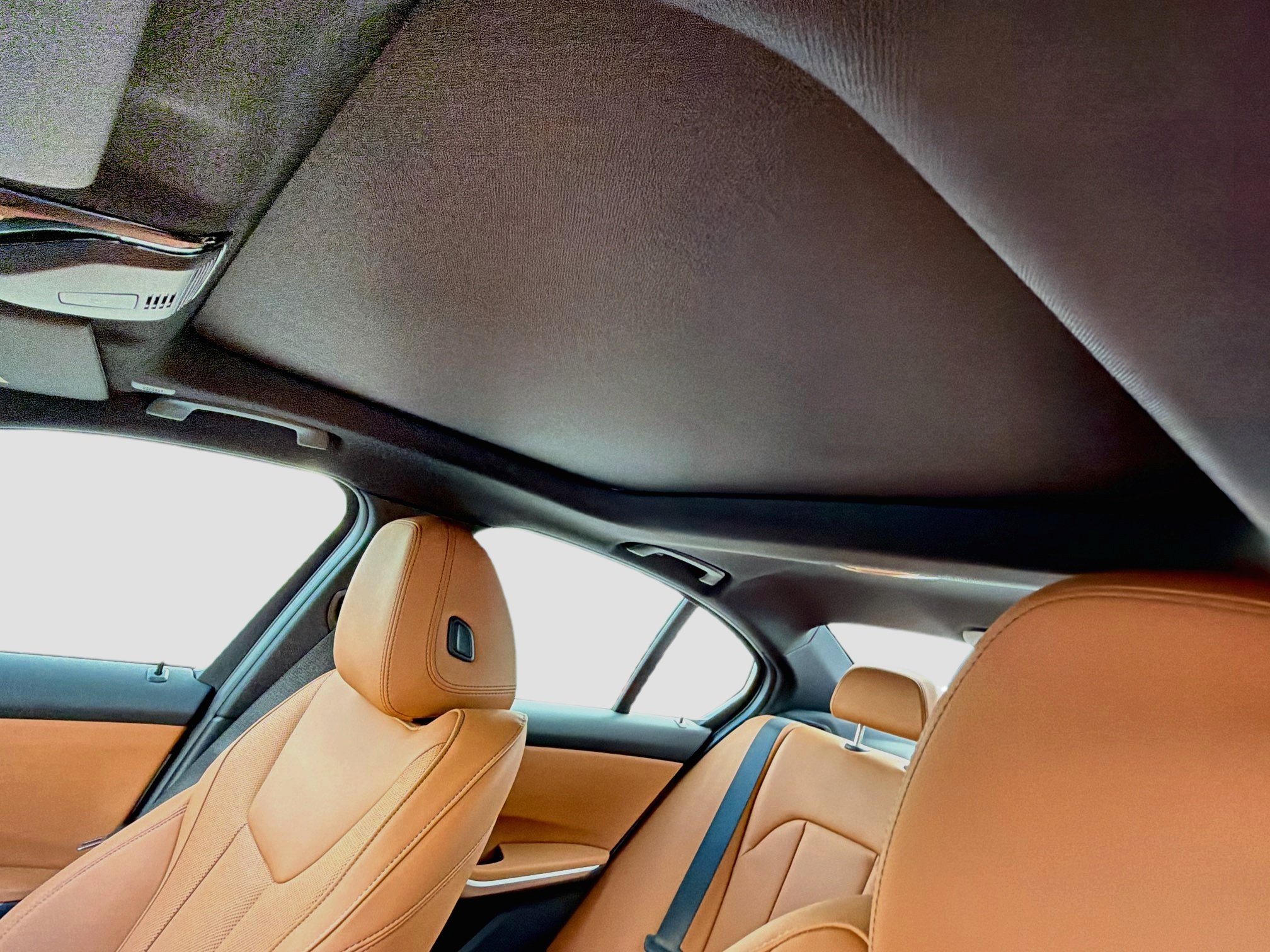 New 2026 BMW 330i Sedan w/ Premium Package RWD image 27
