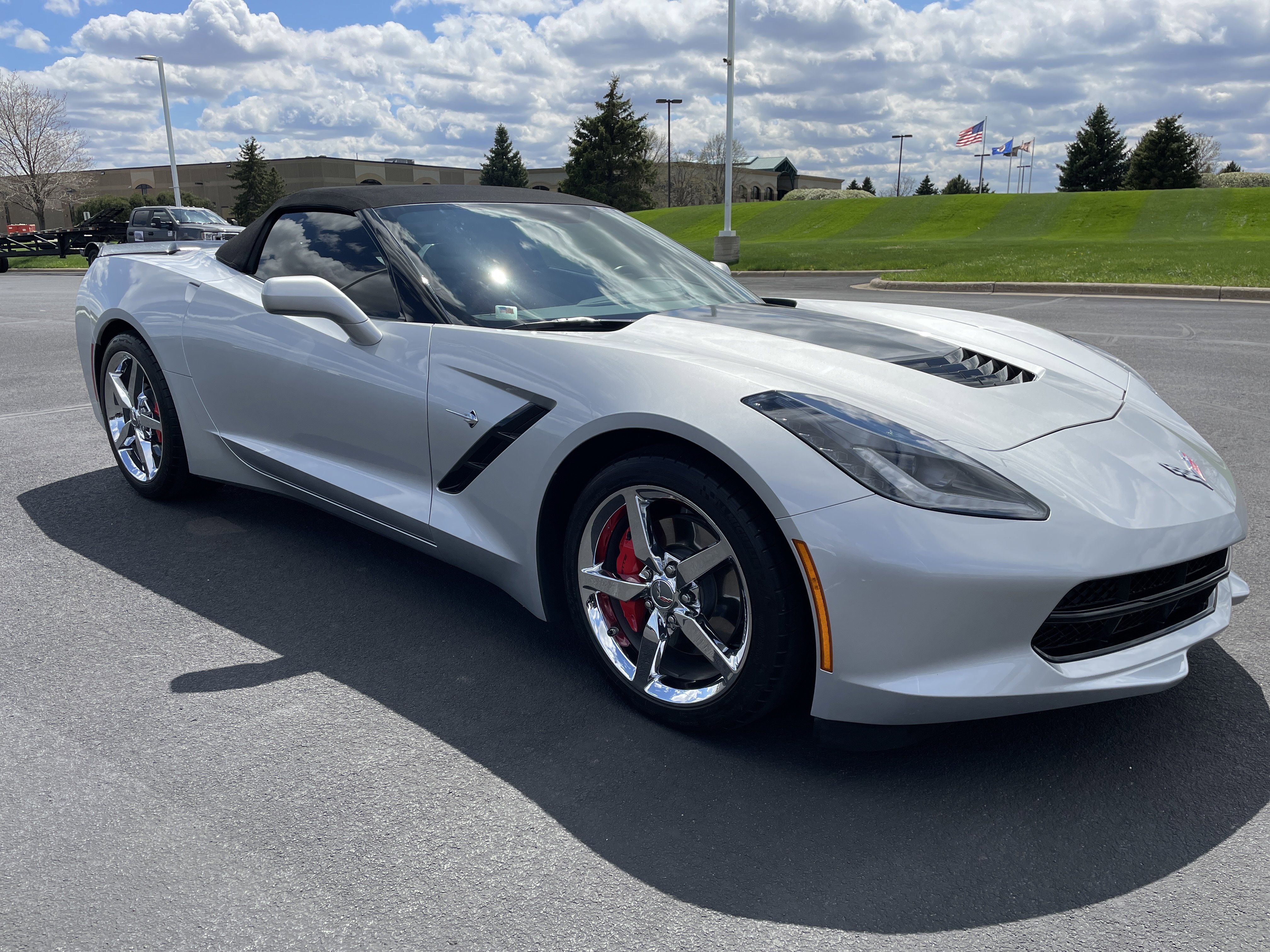 Used 2014 Chevrolet Corvette Stingray Convertible w/ 2LT Preferred Equipment Group RWD image 7