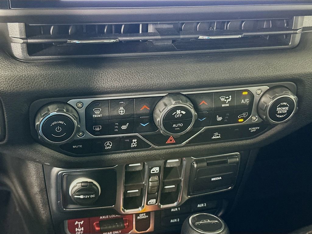 Used 2024 Jeep Gladiator Sport image 15