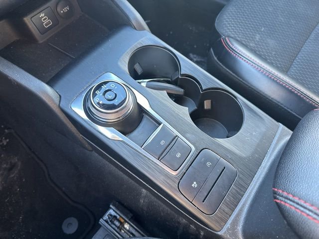 Used 2025 Ford Escape ST-Line image 17