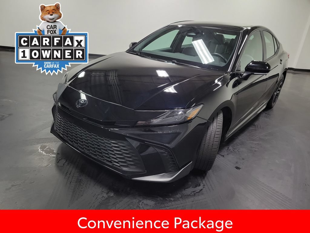 Used 2026 Toyota Camry SE w/ Convenience Package FWD image 4