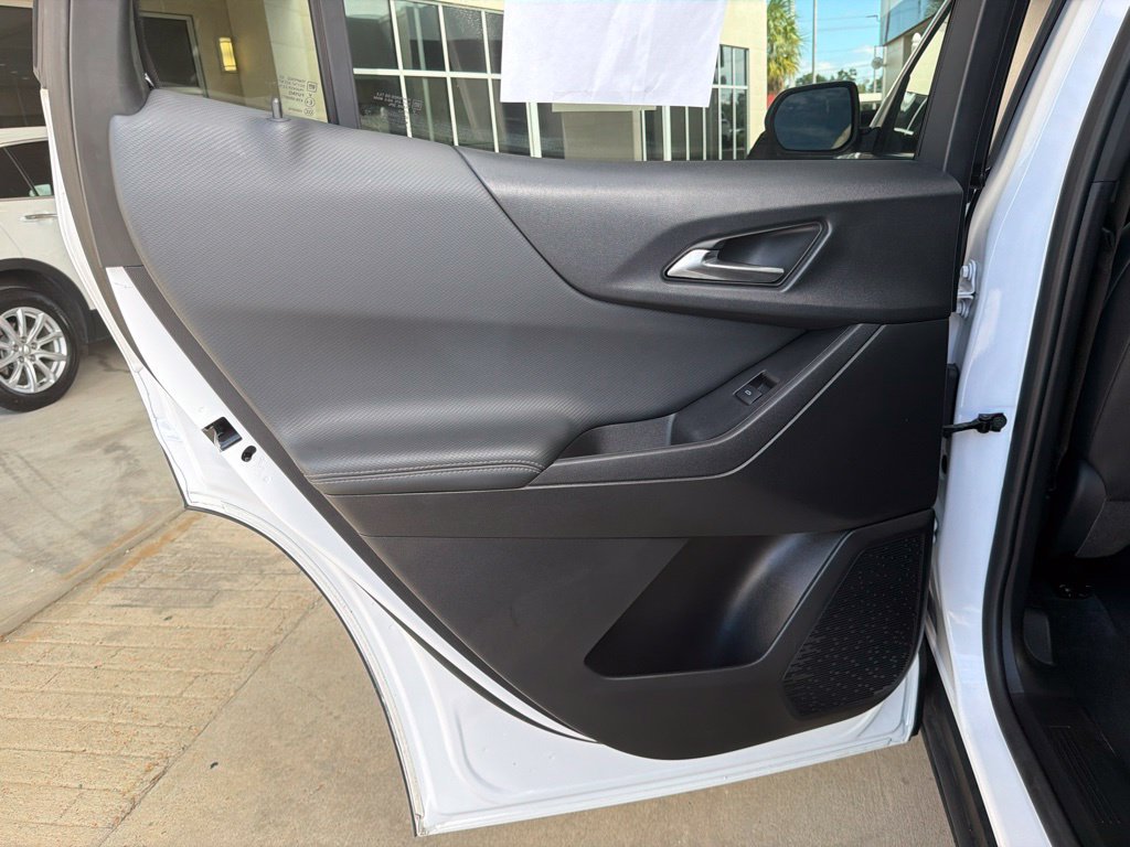 Used 2025 Chevrolet Equinox LT w/ Convenience Package II AWD/4WD image 27