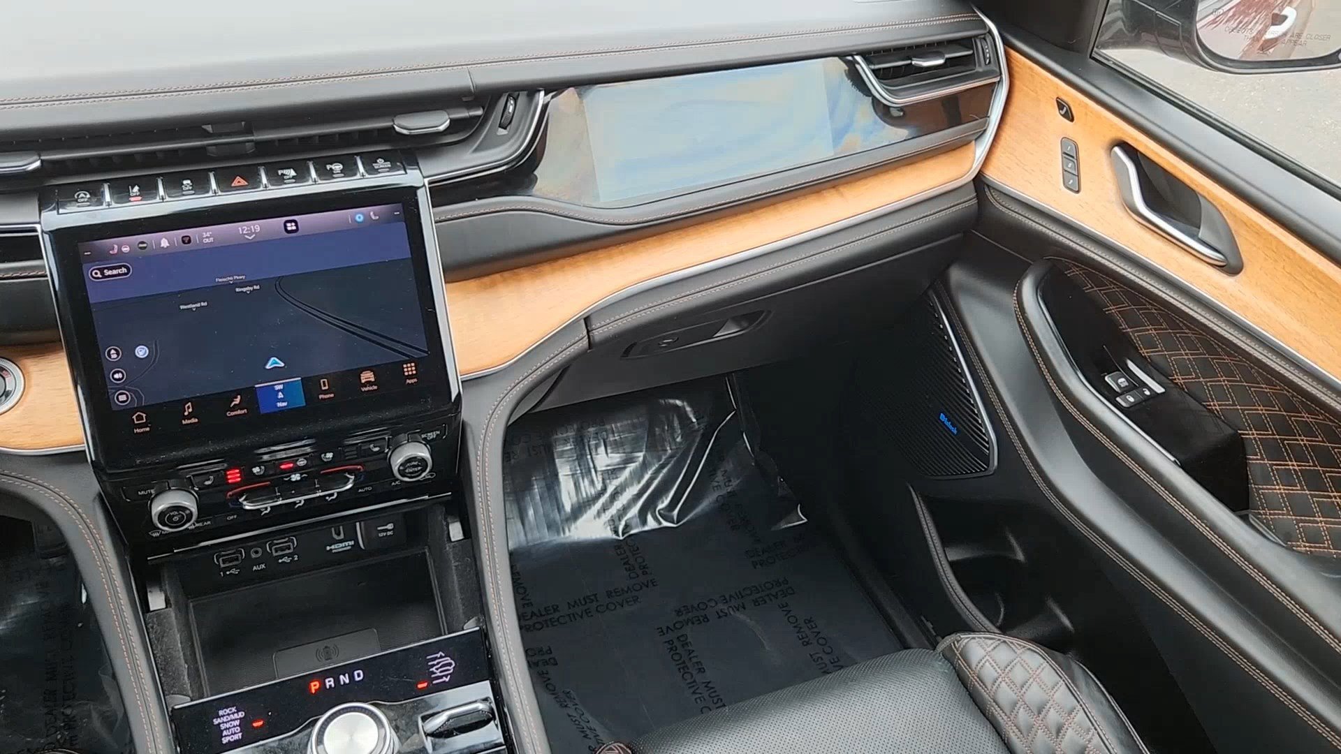 Used 2022 Jeep Grand Cherokee Summit image 6