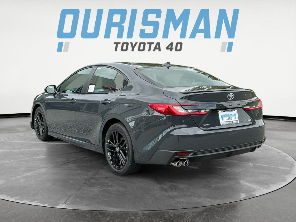 New 2026 Toyota Camry SE w/ Multimedia Upgrade Package FWD image 5