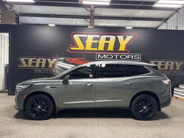 Used 2023 Buick Enclave Premium w/ Experience Buick Package AWD/4WD image 3