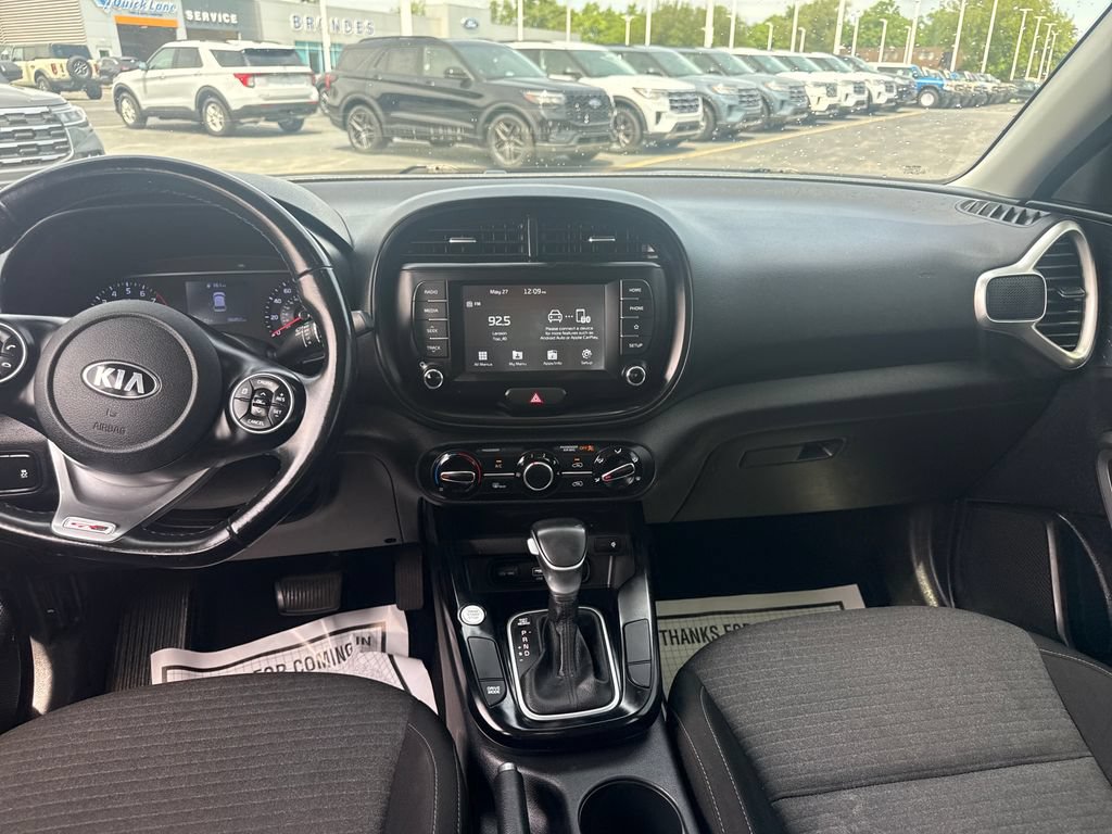 Used 2020 Kia Soul GT-Line w/ GT 2.0L Power Sunroof Package FWD image 18