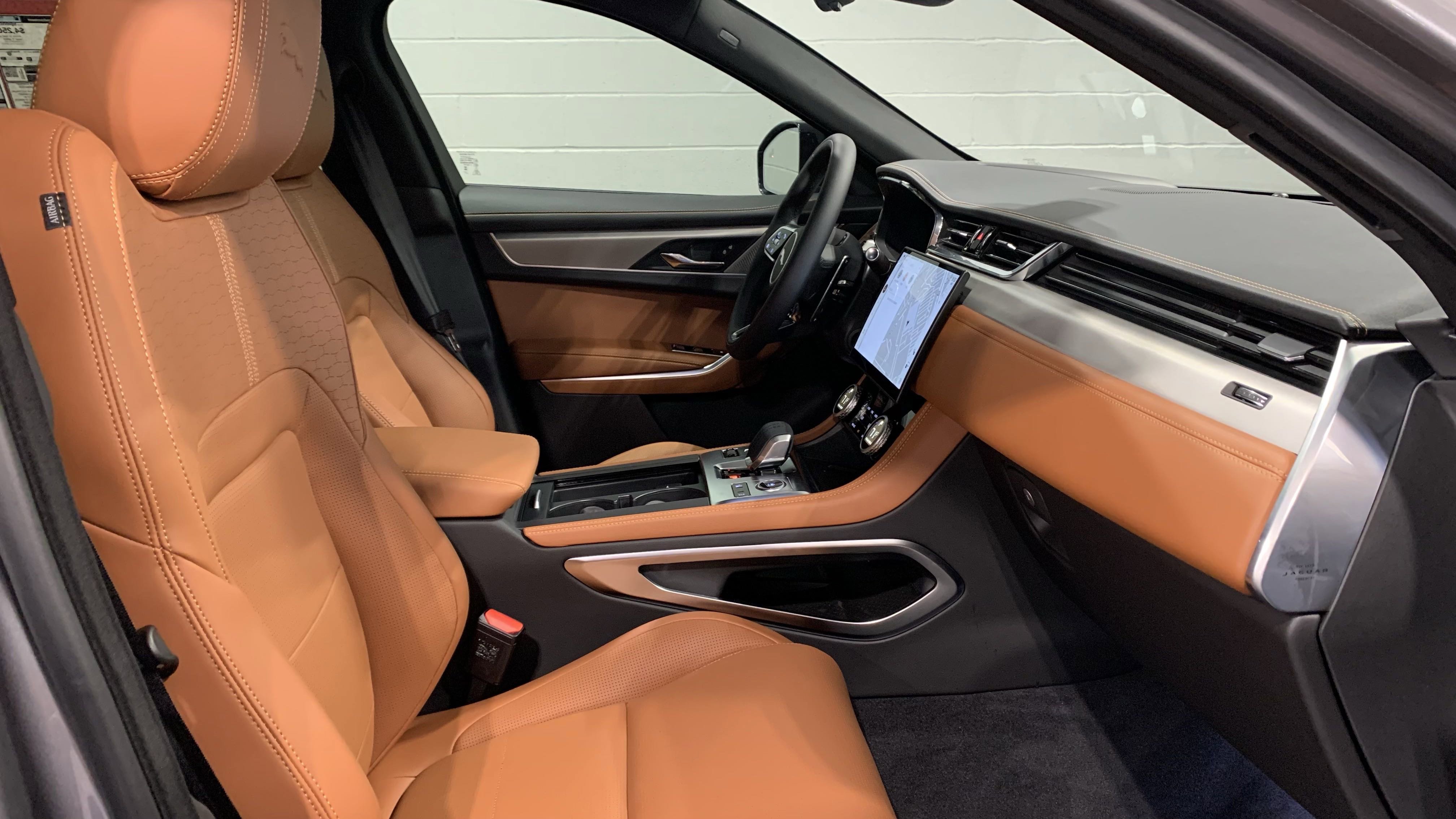 New 2026 Jaguar F-PACE R-Dynamic S image 14