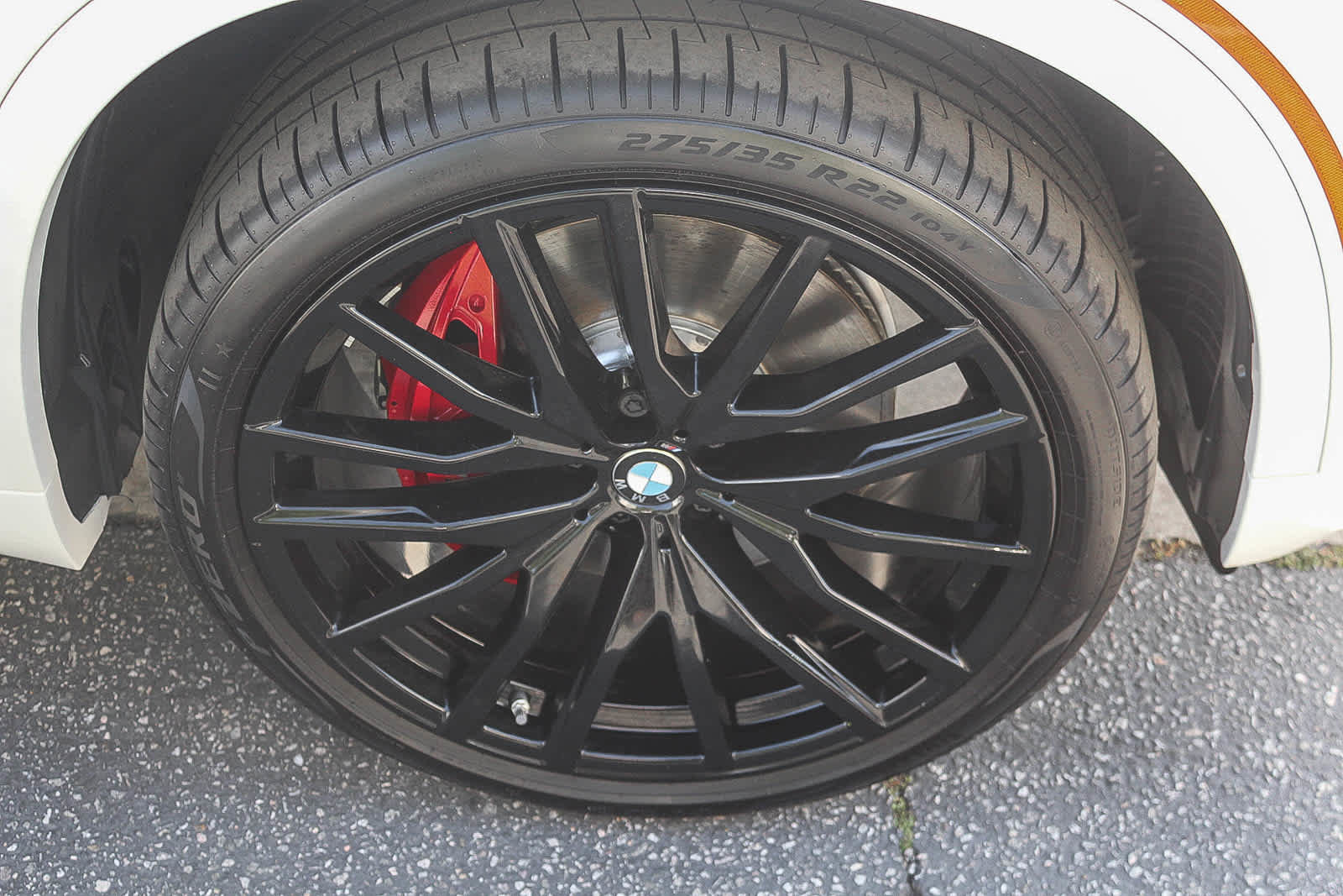 Used 2026 BMW X5 sDrive40i w/ M Sport Package RWD image 9