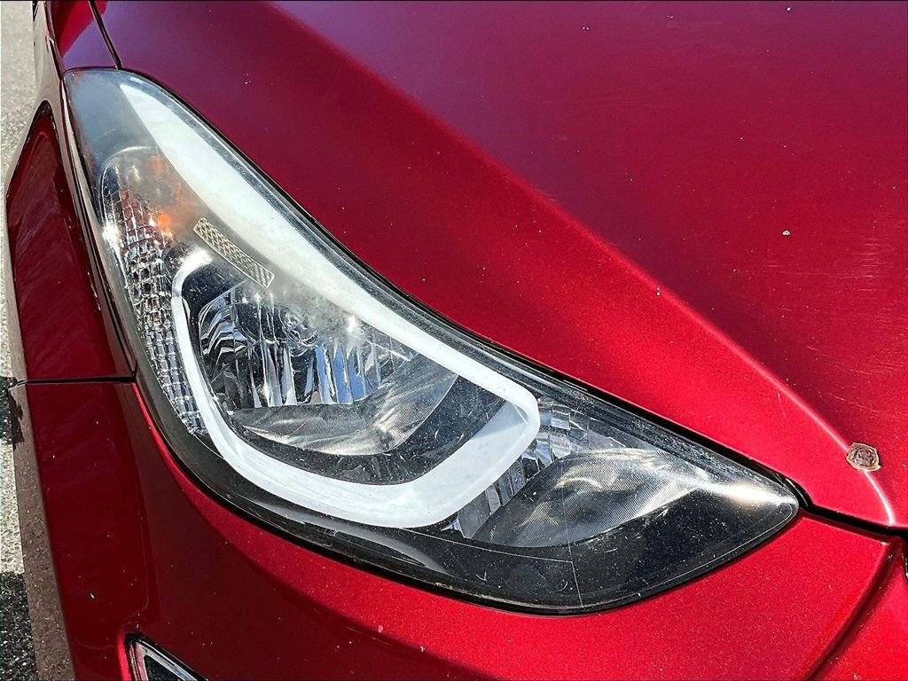 Used 2016 Hyundai Elantra SE w/ Option Group 02 image 26