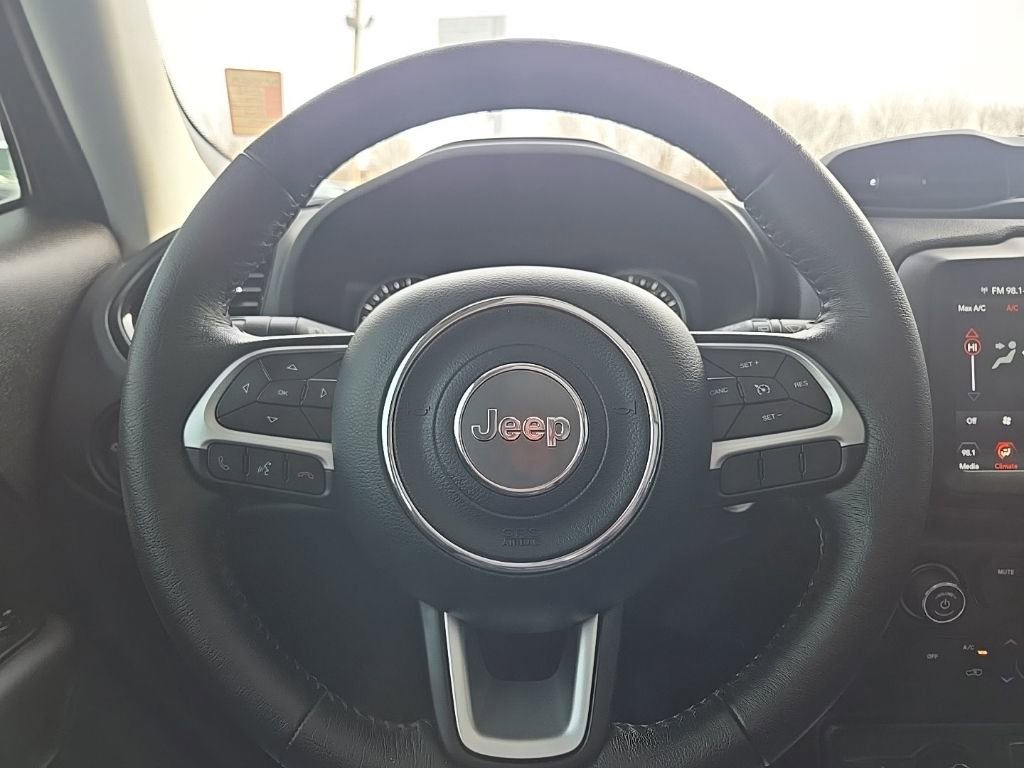 Used 2023 Jeep Renegade Altitude w/ Sun/Sound Group image 38