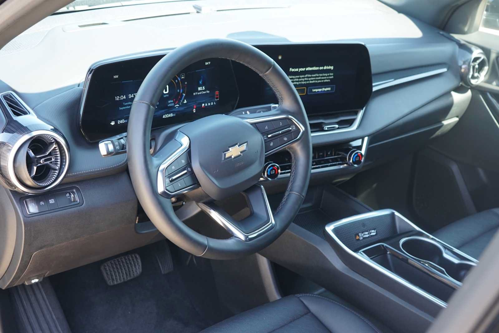 Used 2025 Chevrolet Equinox LT w/ Convenience Package II FWD image 8