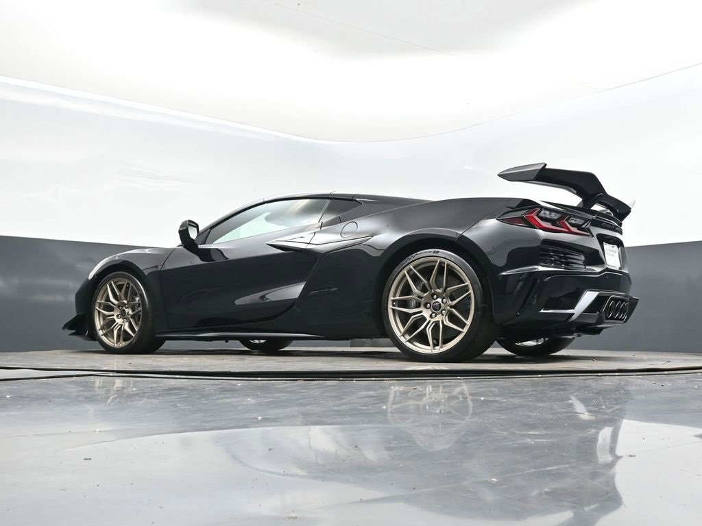 New 2026 Chevrolet Corvette Z06 w/ Z07 Performance Package image 36