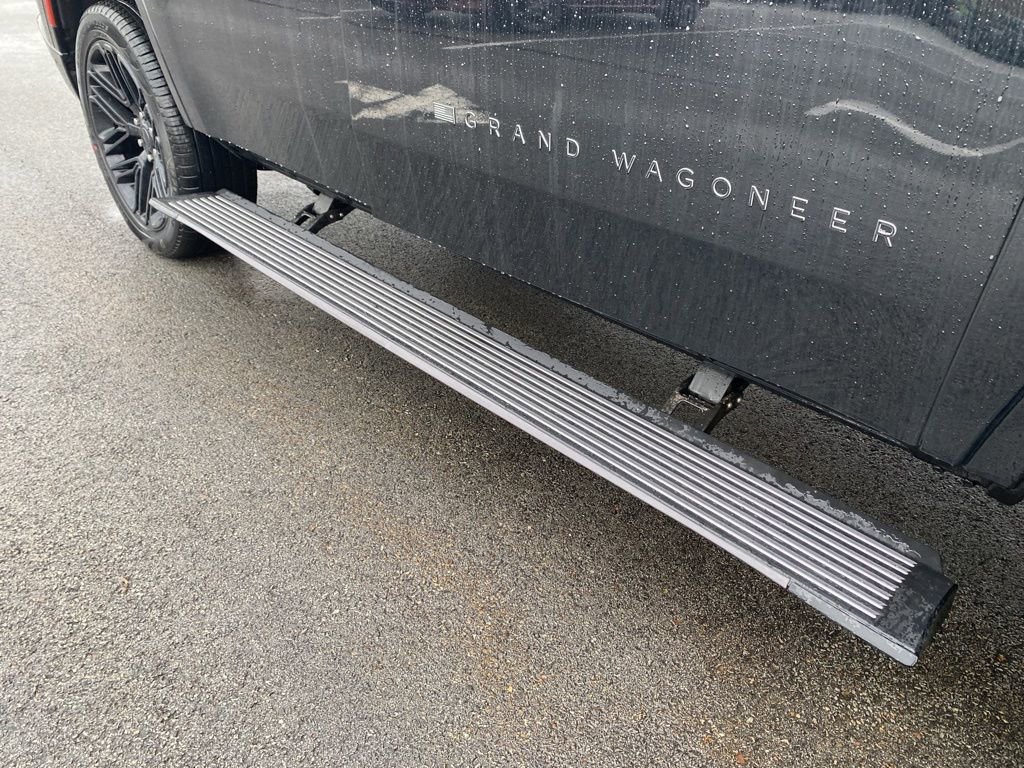 New 2026 Jeep Grand Wagoneer Limited image 10