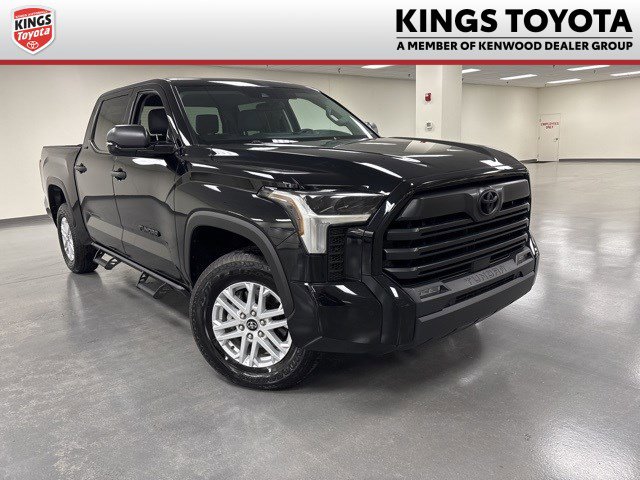 Used 2024 Toyota Tundra SR5 w/ SR5 Convenience Package image 1